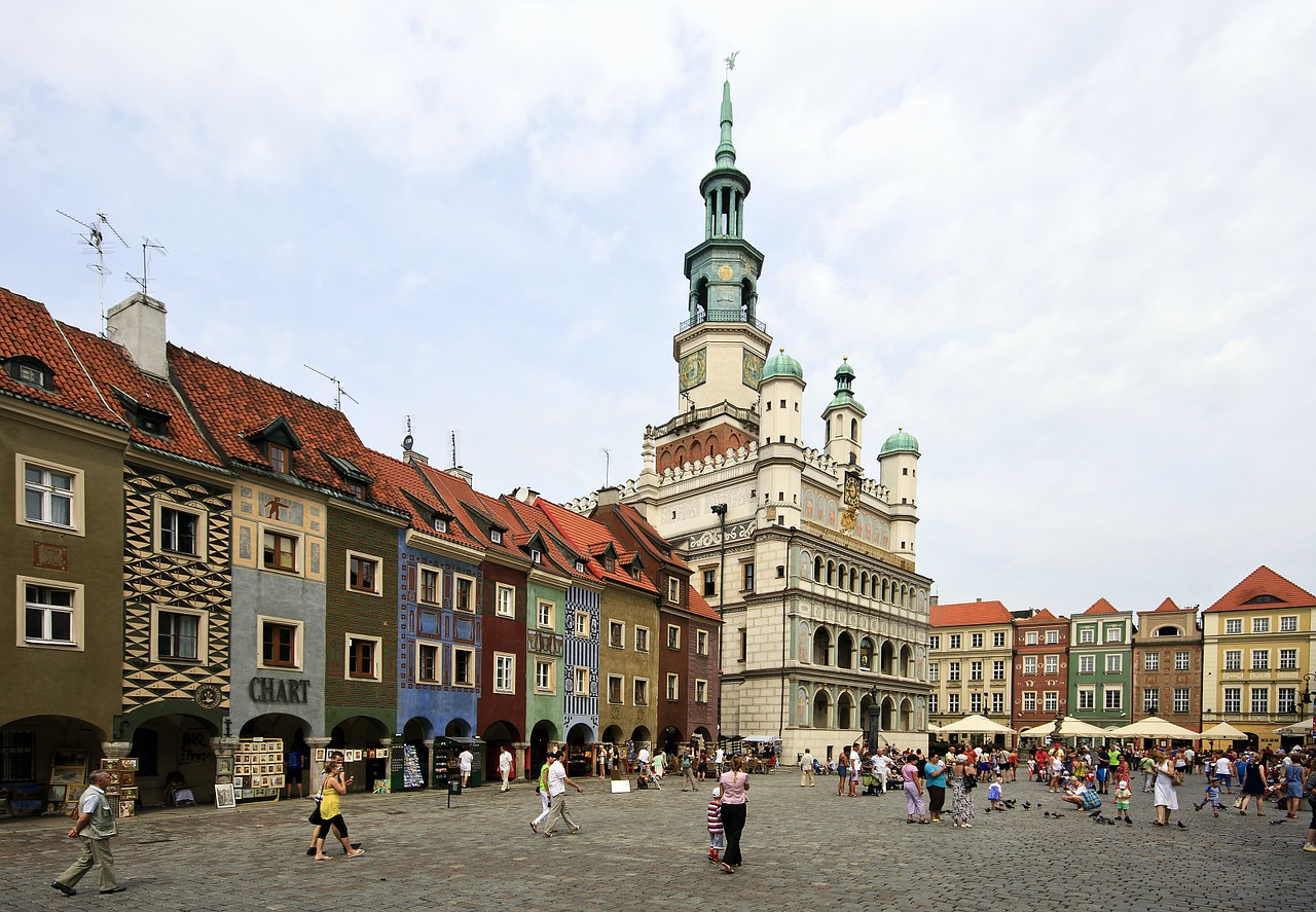 Miasto Poznań idealne na wakacje z noclegiem.